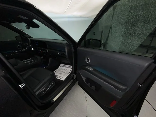 Used 2026 Black Hyundai Calligraphy image 26