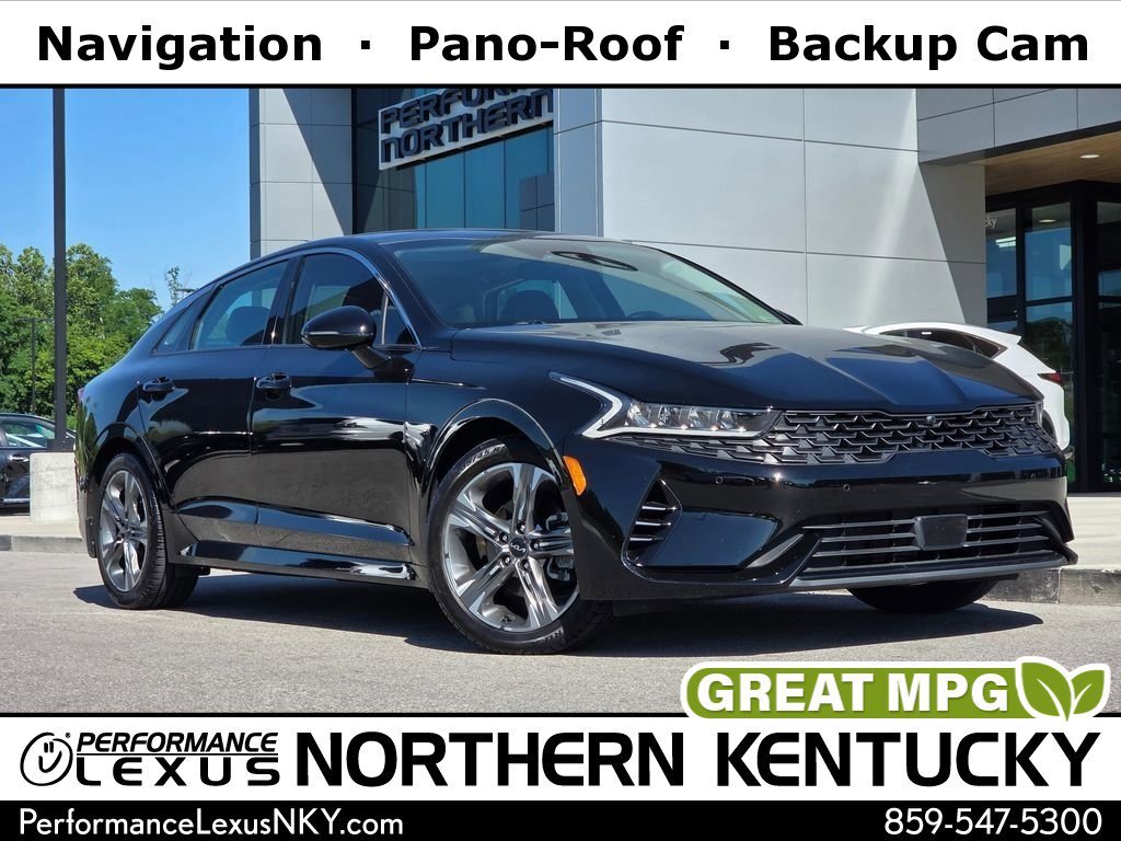 2023 Kia Optima EX FWD's photo