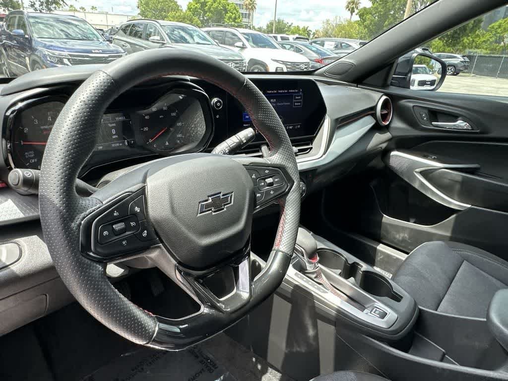 Used 2024 Mosaic Black Metallic Chevrolet 1RS image 20