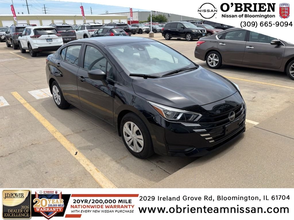 2024 Nissan Versa 1.6 S CVT's photo