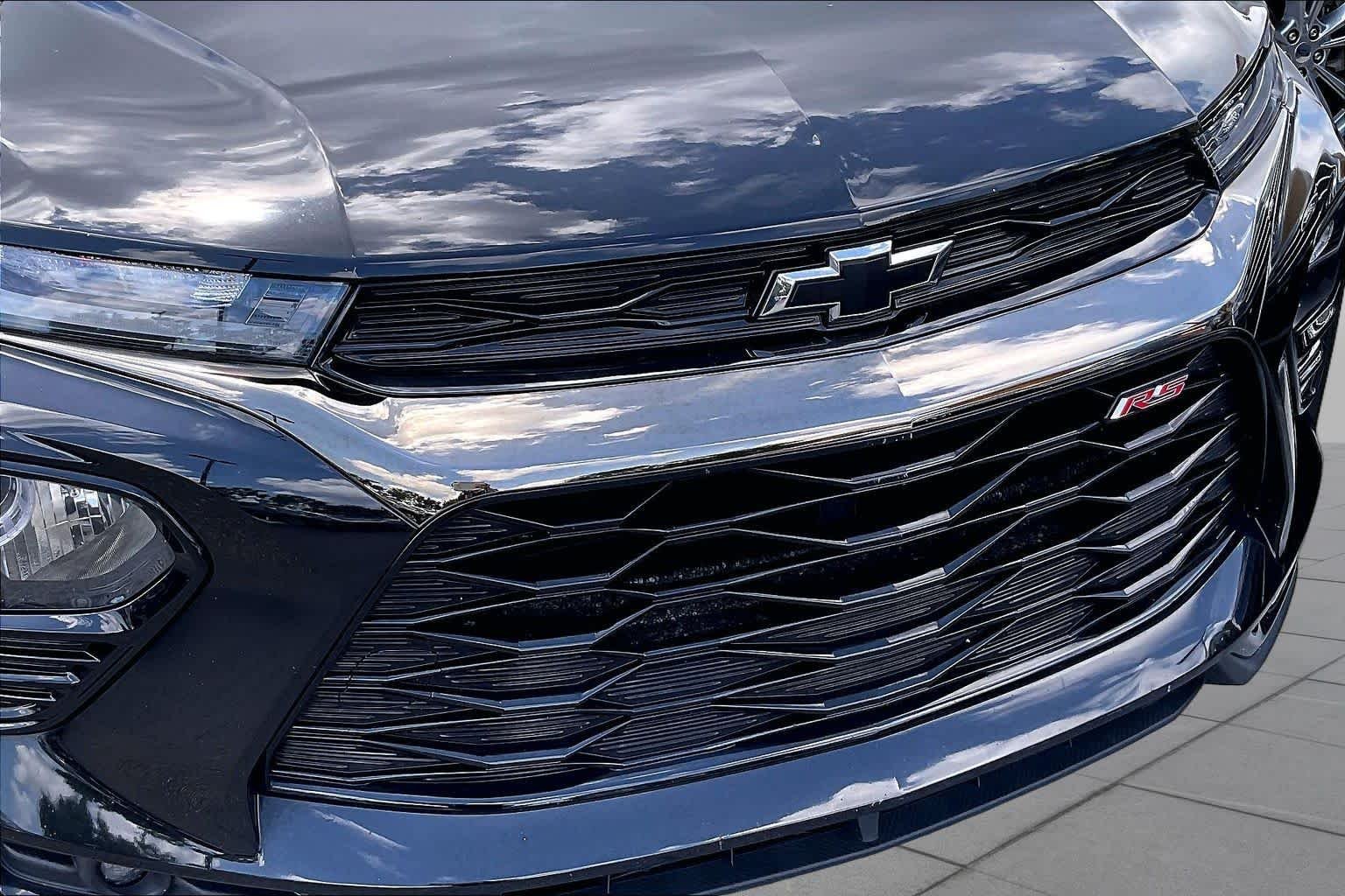 Used 2021 MOSAIC BLACK METALLIC Chevrolet RS image 29