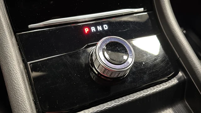 Used 2024 Silver Jeep Altitude X image 19
