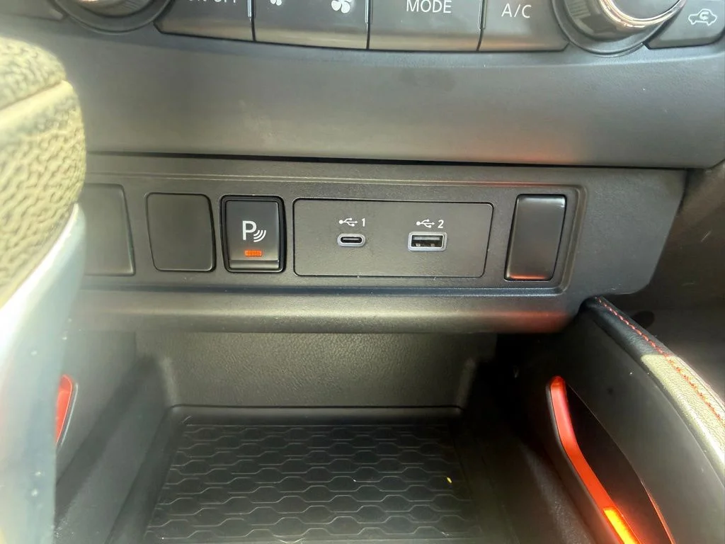 Used 2023 Black Nissan PRO-X image 30