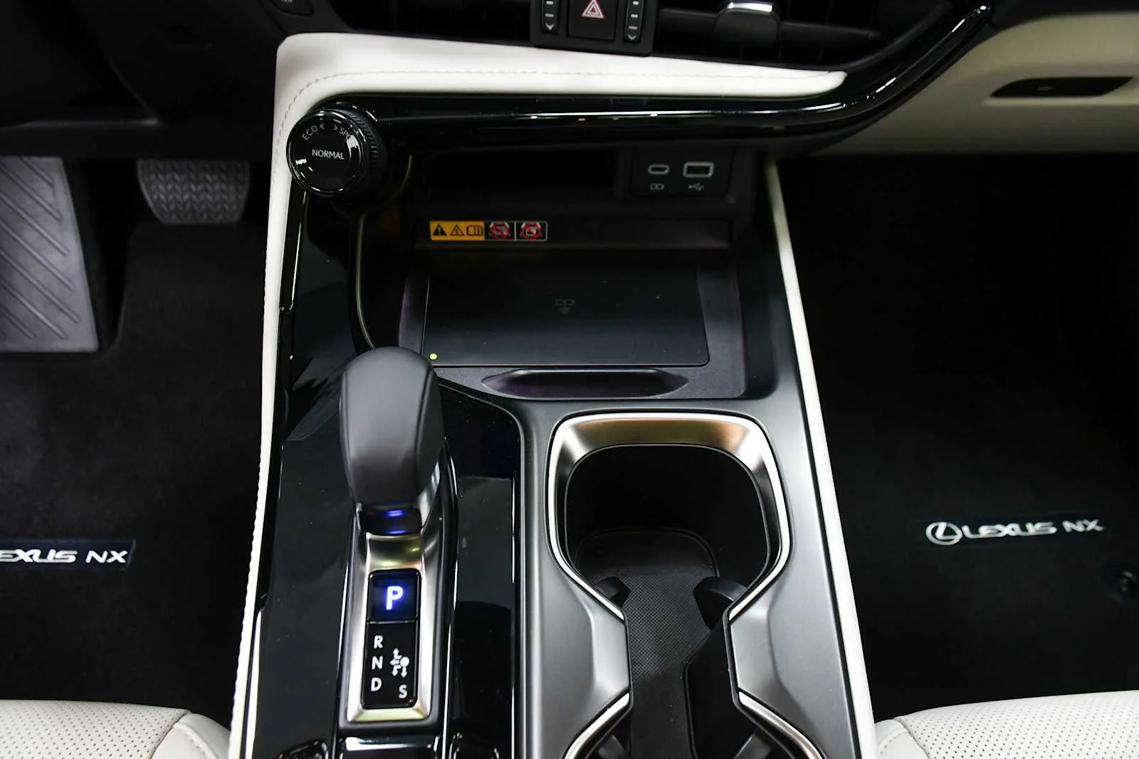 Certified Used 2026 ATOMIC SILVER Lexus Luxury image 22