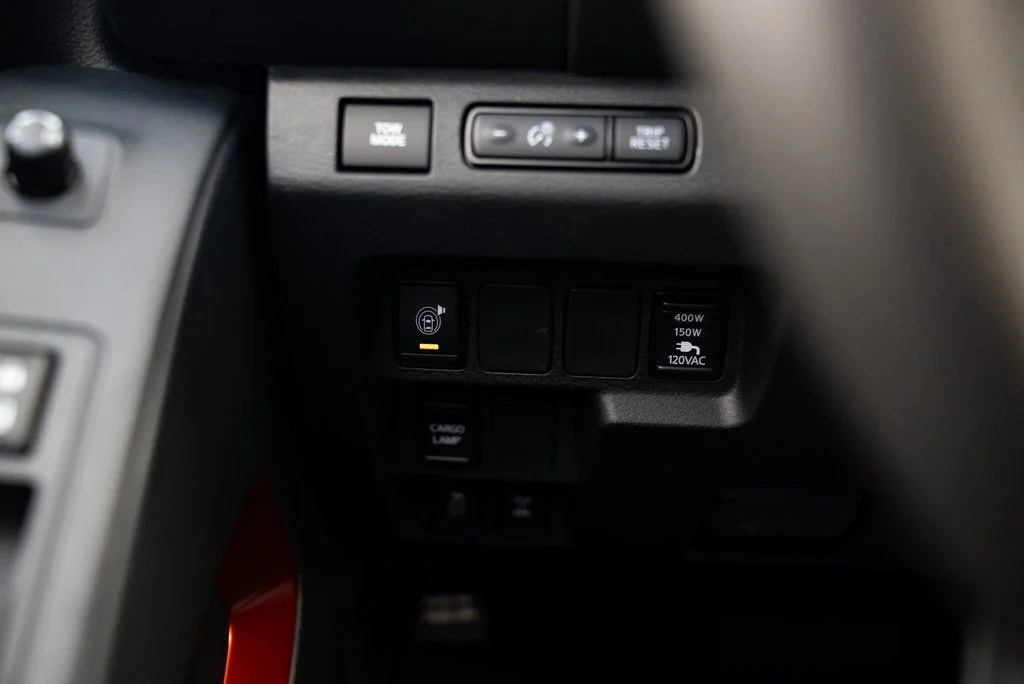 New 2026 Citrus Strike Nissan Crew Cab PRO-4X® image 14