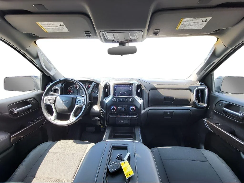Used 2022 Summit White Chevrolet RST image 10