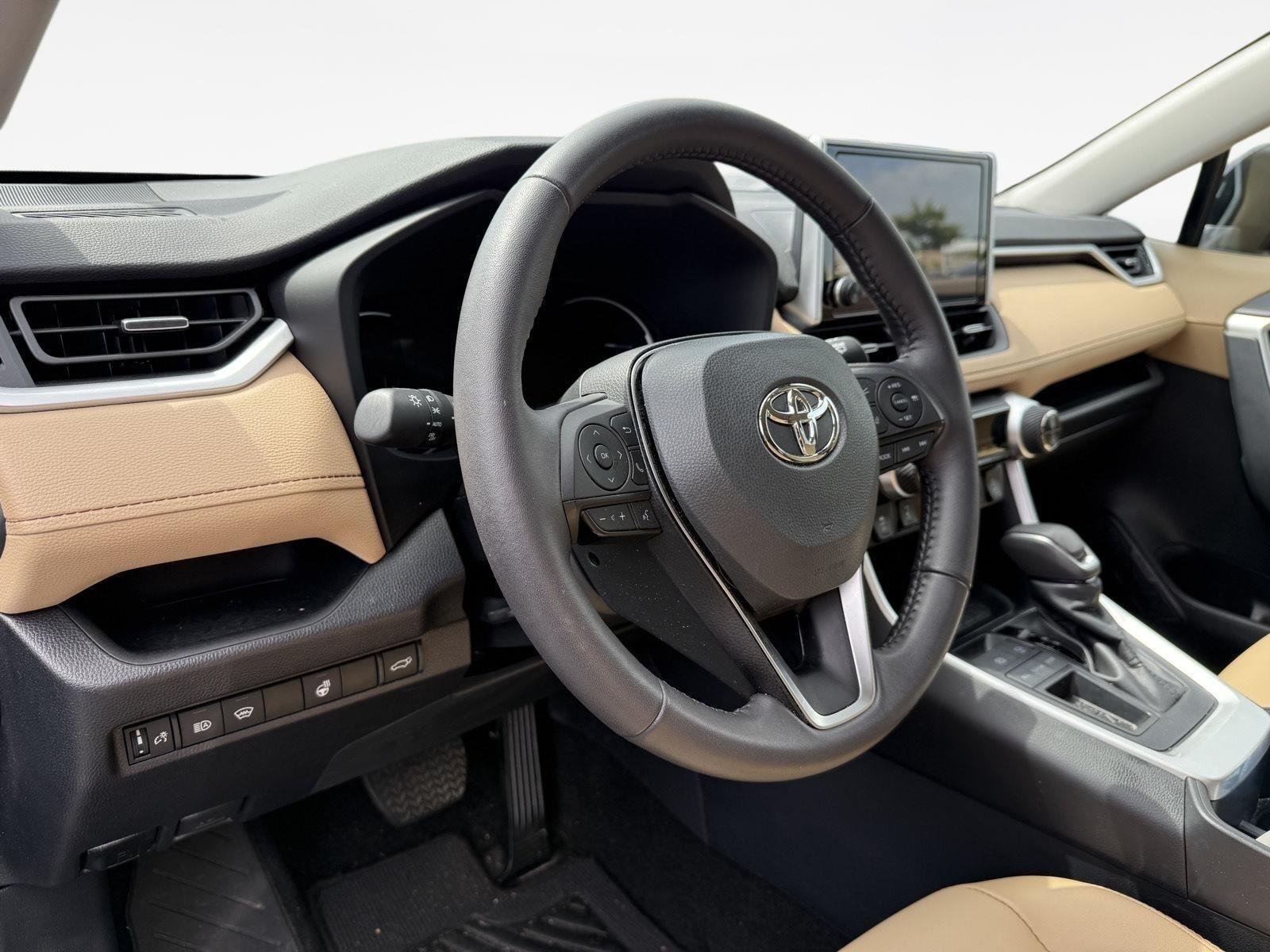 Used 2024 Blueprint Toyota XLE Premium image 11