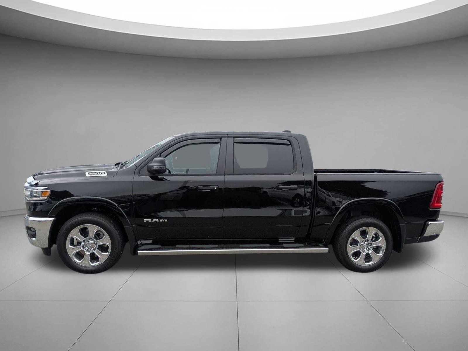 New 2026 Diamond Black Crystal Pearl-Coat Exterior Paint RAM Big Horn image 8