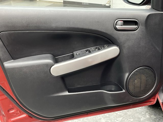 Used 2014 Zeal Red Mazda Sport image 6