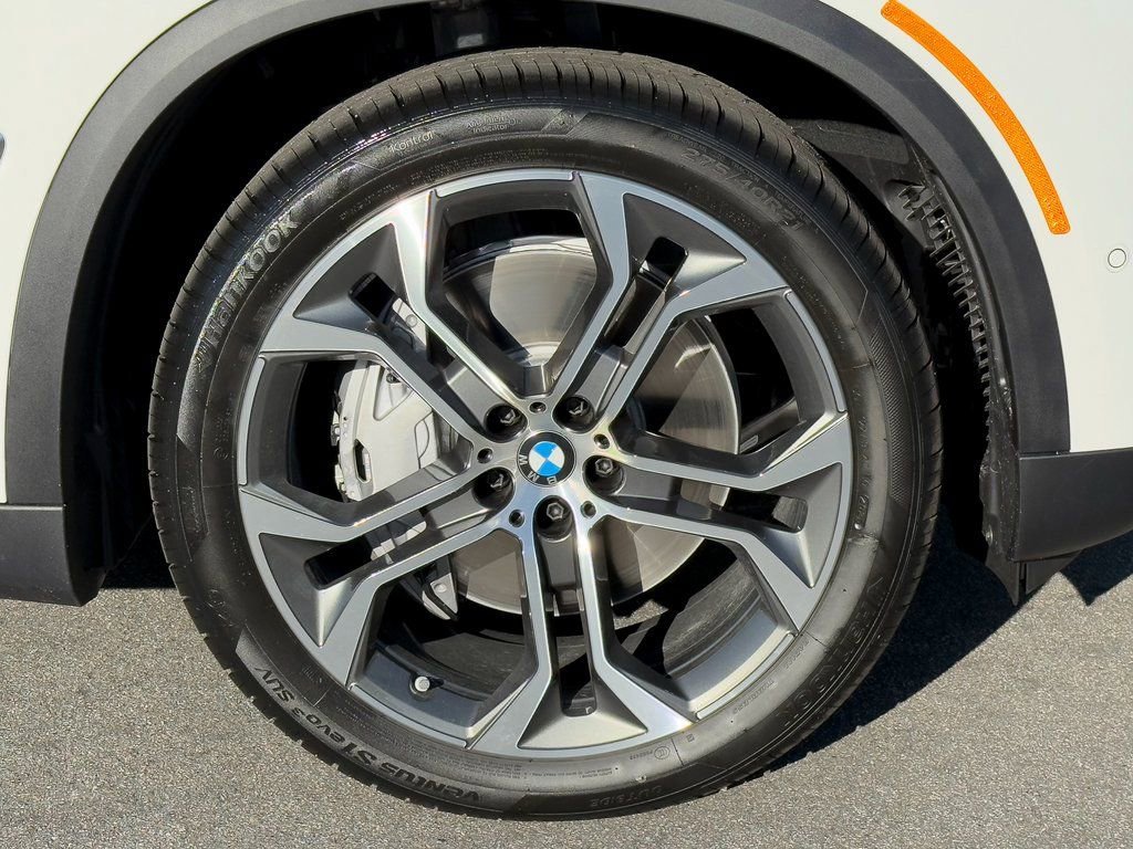 2026 BMW X5 50e - Photo 9