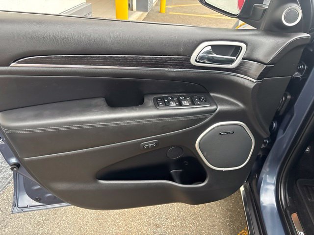 Used 2020 Slate Blue Pearlcoat Jeep Summit image 14