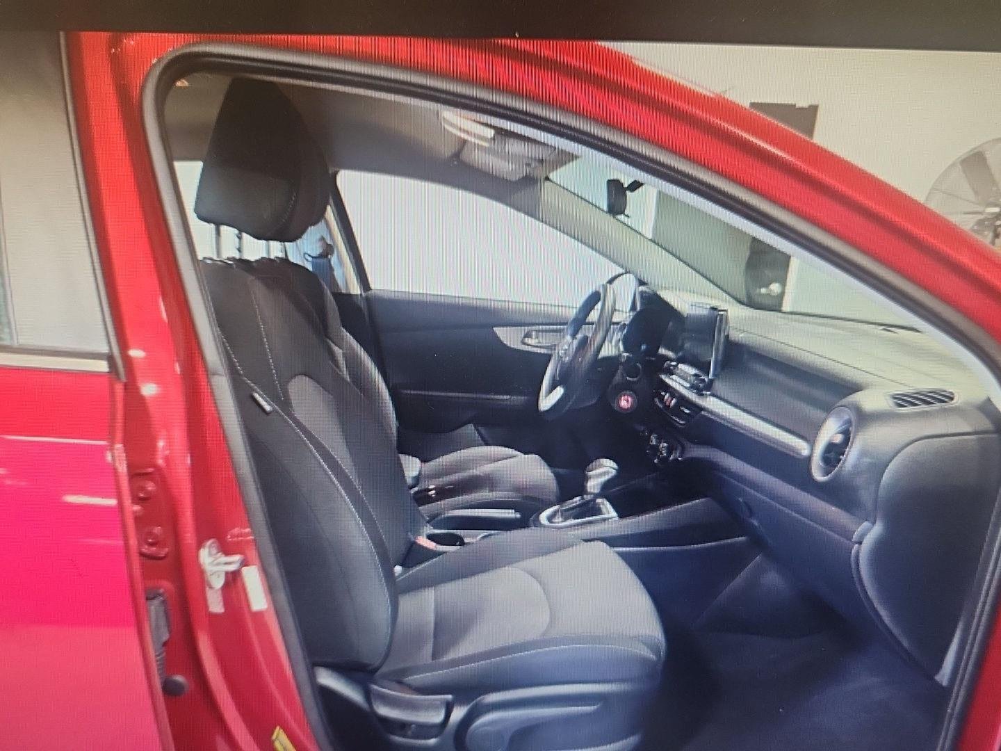 Used 2023 Currant Red Kia LXS image 15