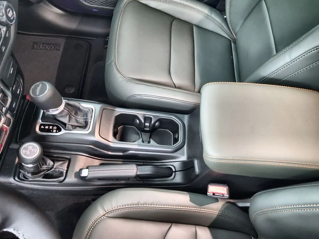 New 2026 Reign Exterior Paint Jeep Mojave X image 30