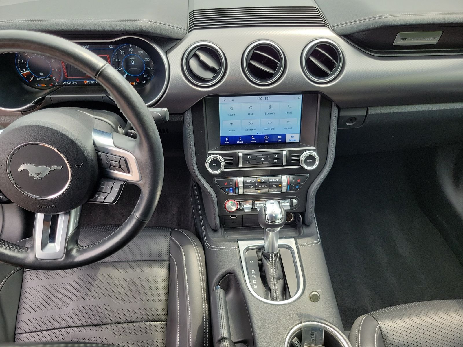 Used 2022 White Ford EcoBoost Premium image 27