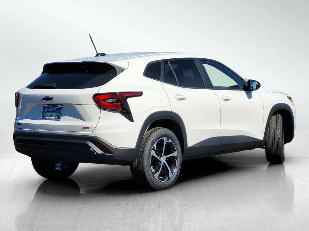 2026 Chevrolet Trax RS - Photo 6