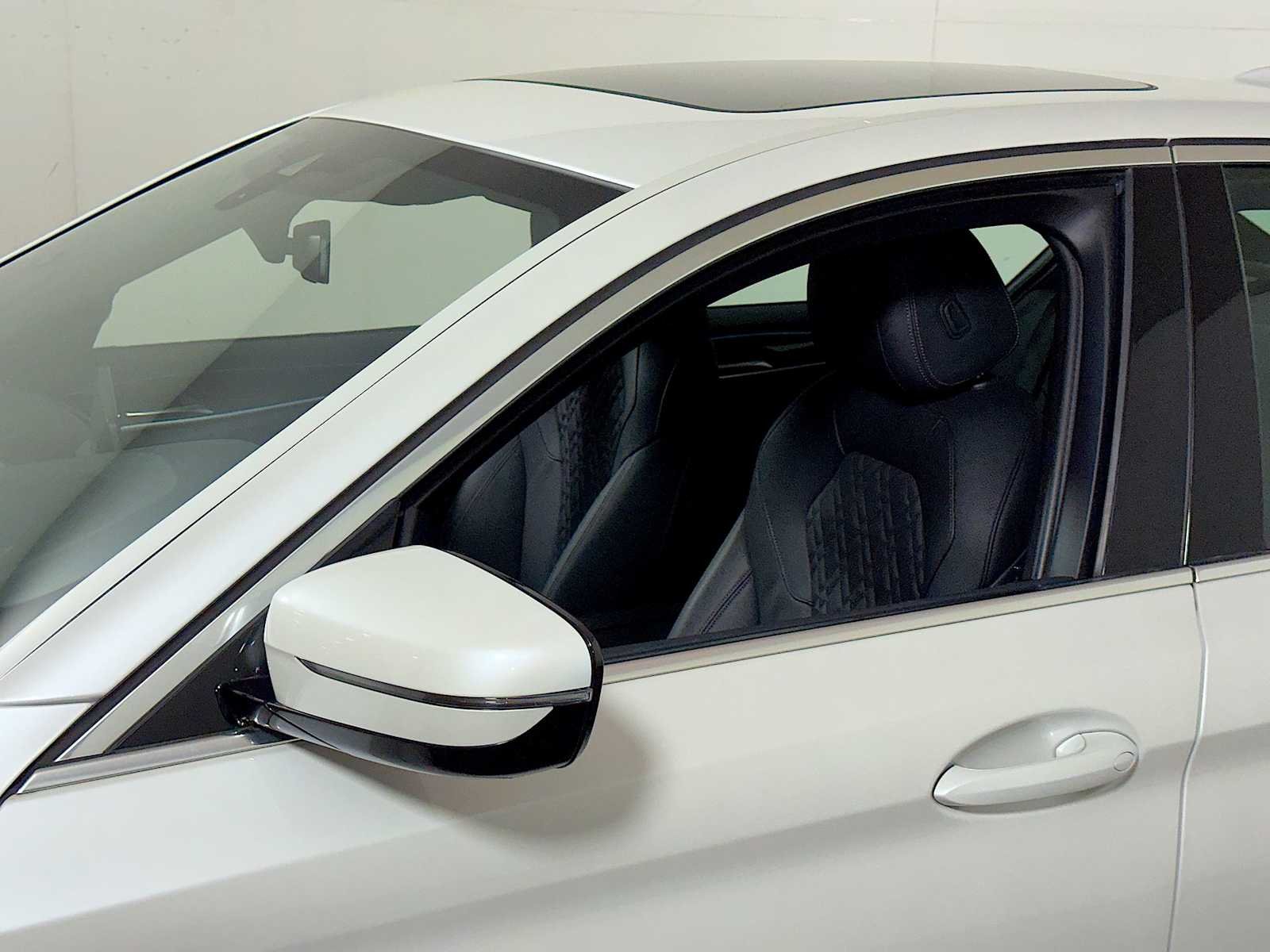 Used 2023 Mineral White Metallic BMW 530i xDrive image 29
