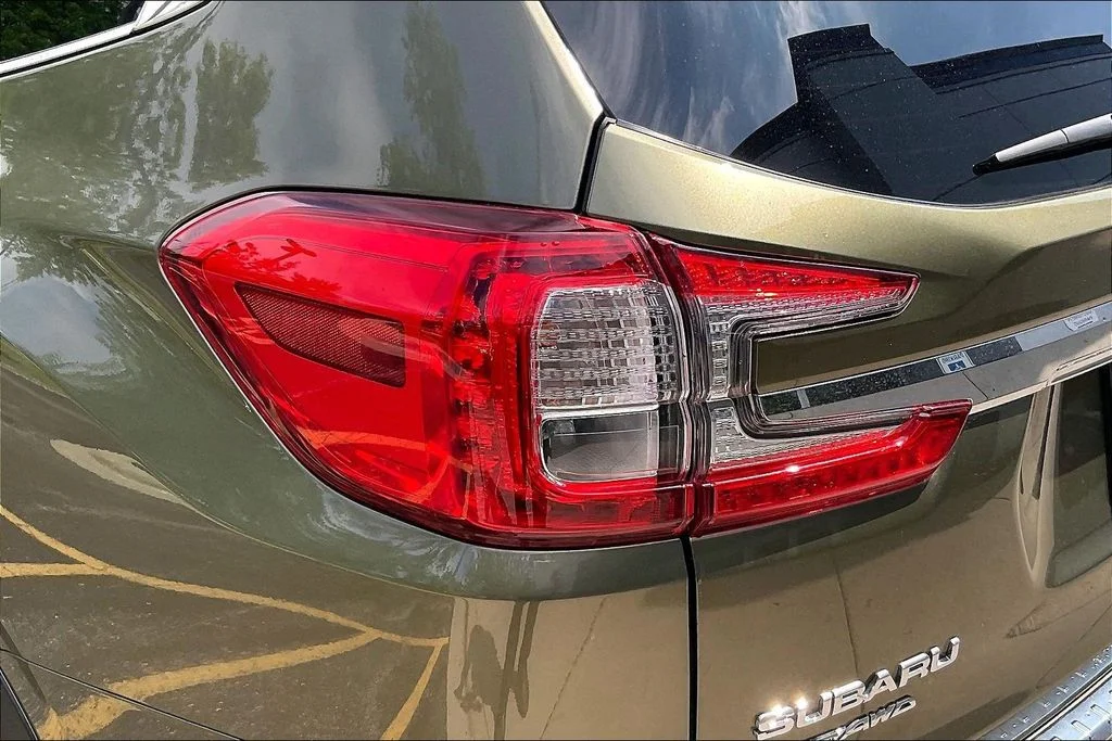 Used 2025 Brown Subaru Limited image 34