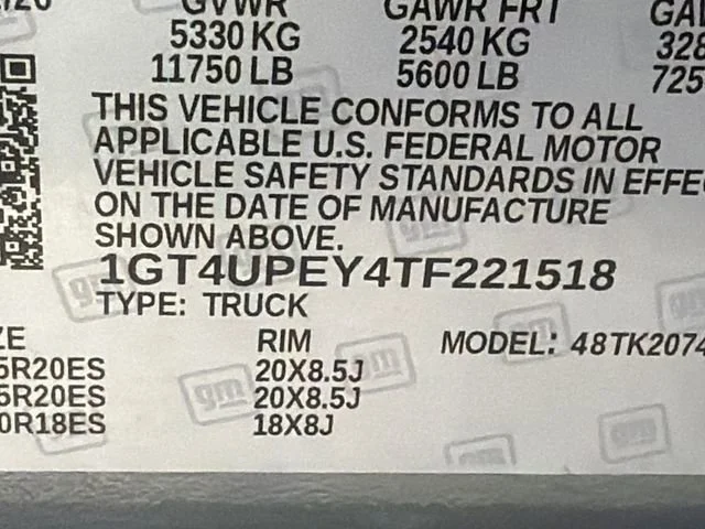 New 2026 Sterling Metallic GMC AT4 image 32