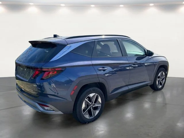 Used 2025 Blue Hyundai SEL image 14