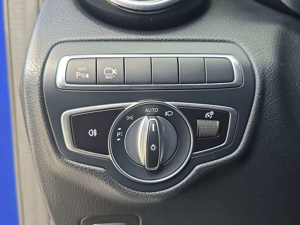 Used 2019 Red Mercedes-Benz GLC 300 Coupe image 28
