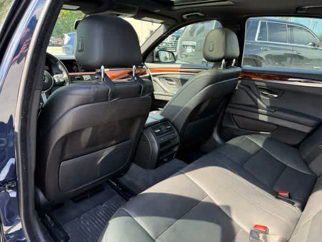 Used 2014  BMW 528i xDrive image 11