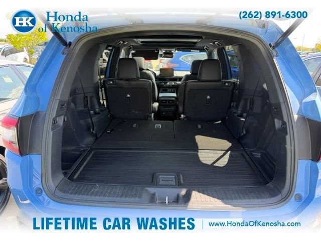 Certified Used 2024 Diffused Sky Pearl Honda TrailSport image 12