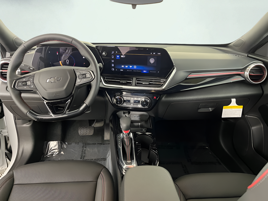 Used 2025 Summit White Chevrolet 2RS image 17