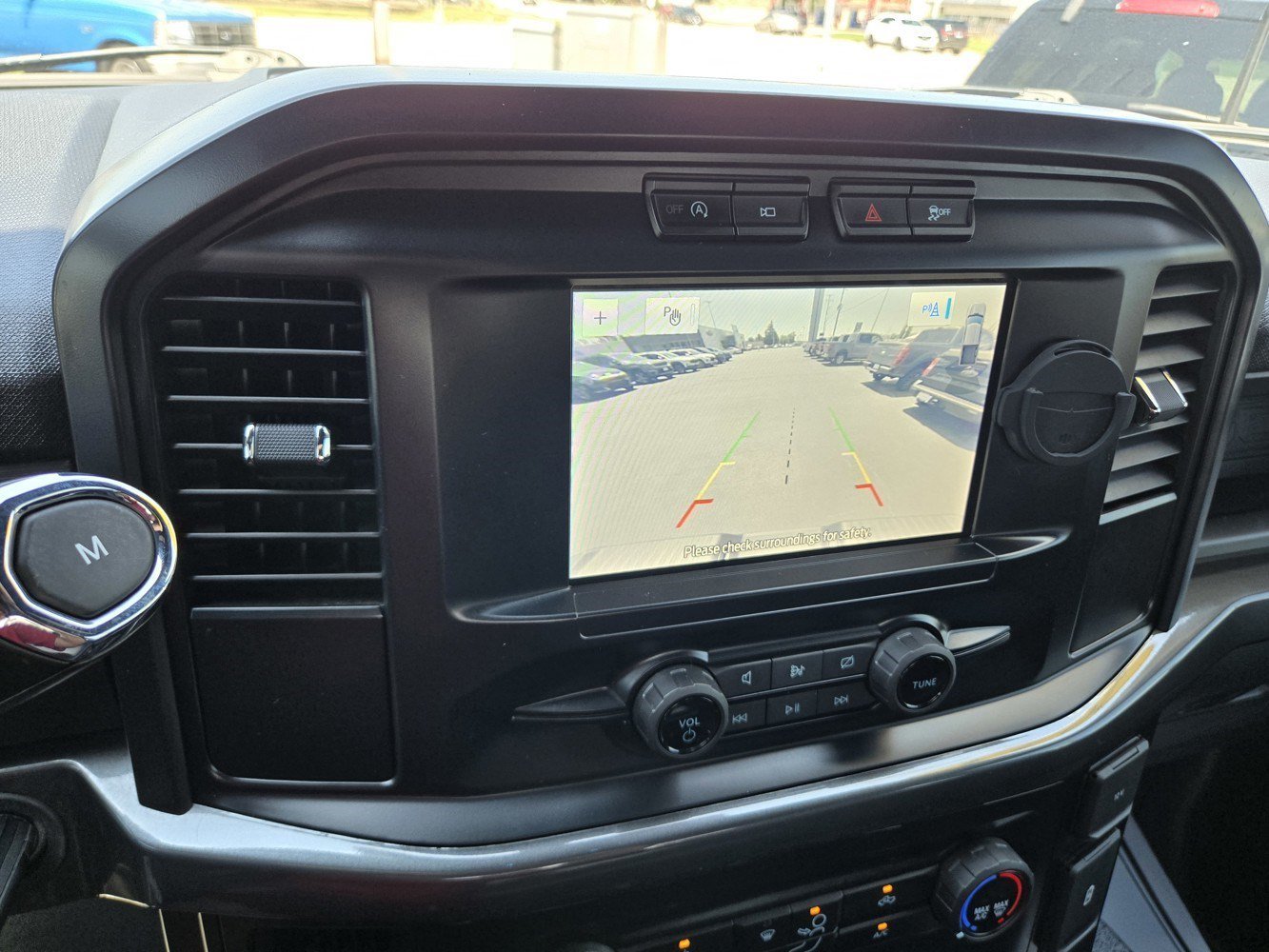 Used 2023 Blue Ford XLT image 11