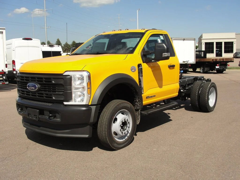 New 2026 Agate Black Metallic Ford F-550® XL image 1