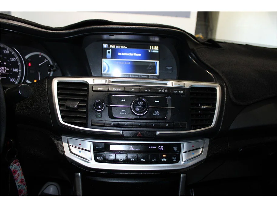 Used 2015 Dark Gray Honda LX image 28