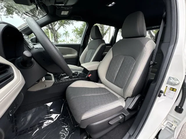 New 2026 CRYSTAL WHITE PEARL Subaru Standard Model image 11