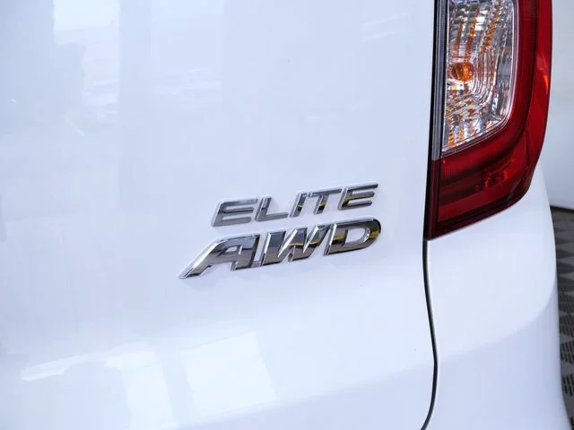 Certified Used 2020 White Honda Elite image 7