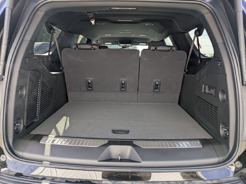 2026 Chevrolet Suburban Premier - Photo 27