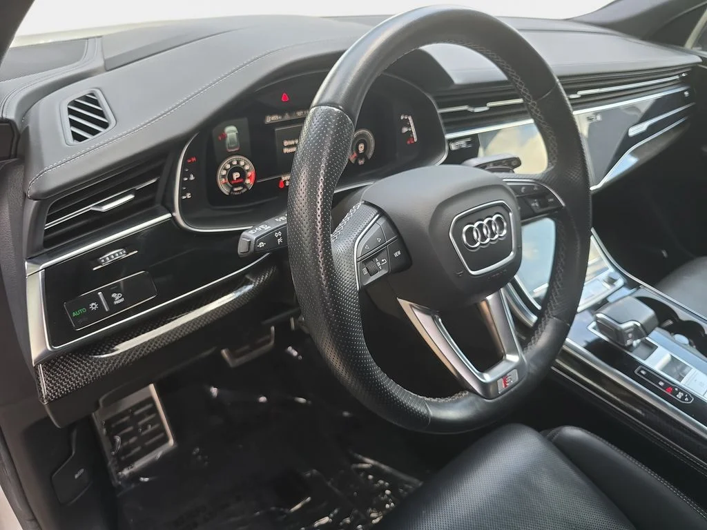 Used 2023 White Audi 4.0T Prestige image 27