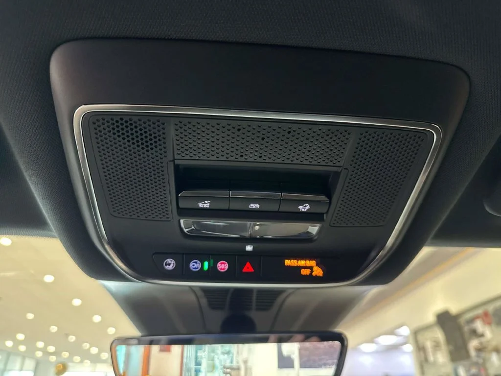 2025 Chevrolet Blazer EV RS - Photo 51
