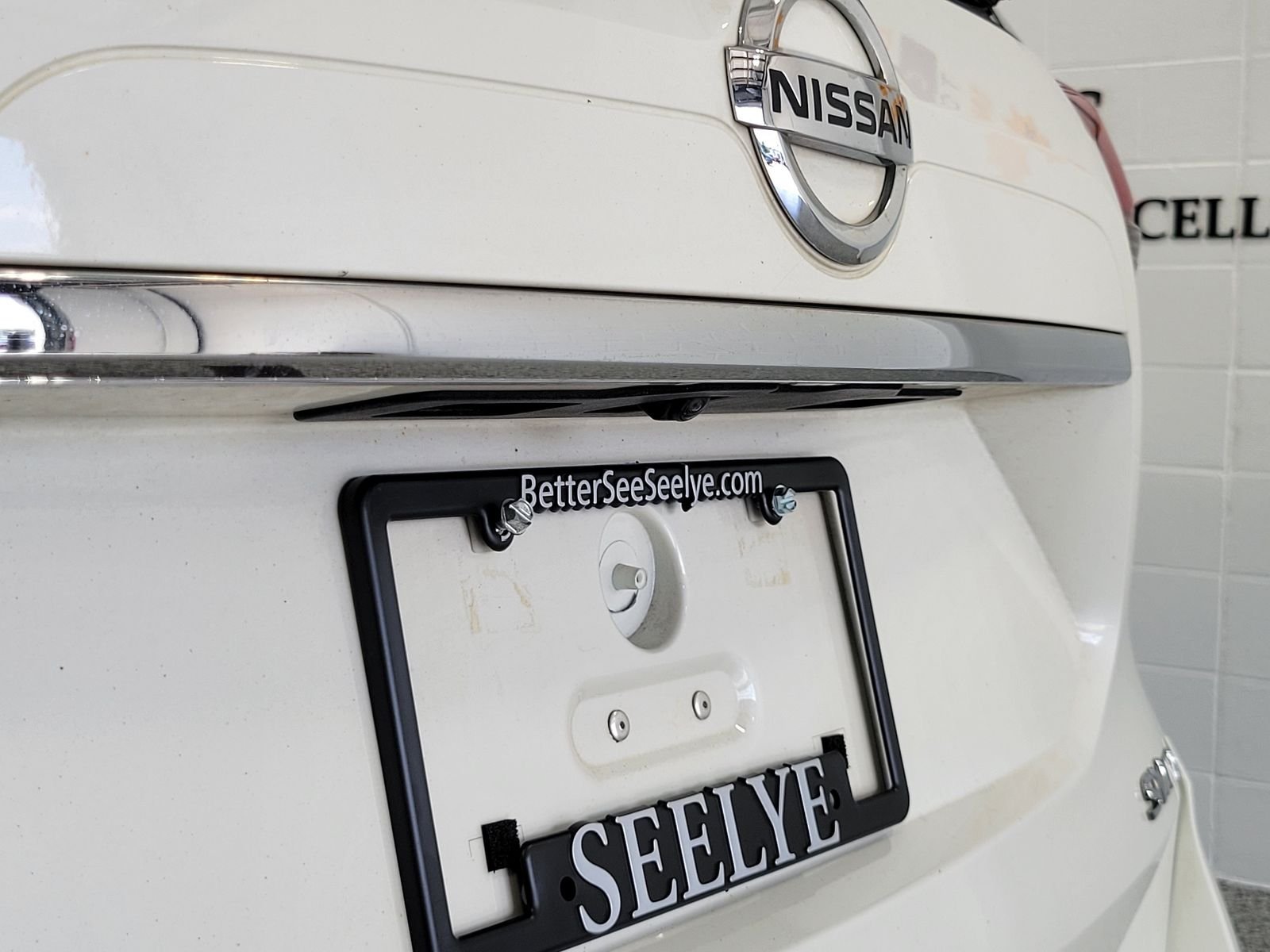 Used 2019 White Nissan SV image 35