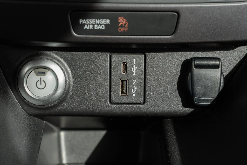 Used 2025 Gray Nissan S image 19