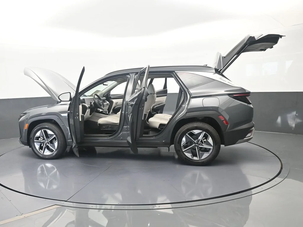 Used 2025 Ecotronic Gray Hyundai SEL Convenience image 76