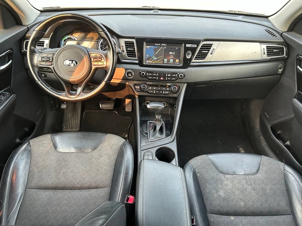 Used 2017 Black Kia EX image 29