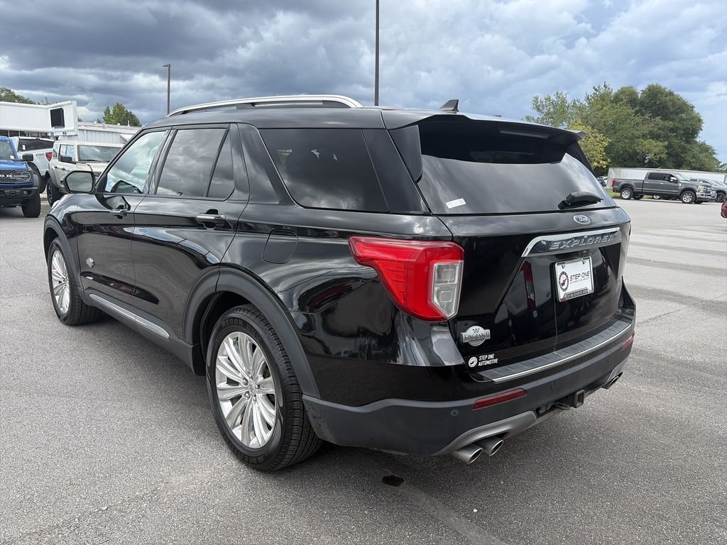 Certified Used 2023 Black Metallic Ford King Ranch image 5