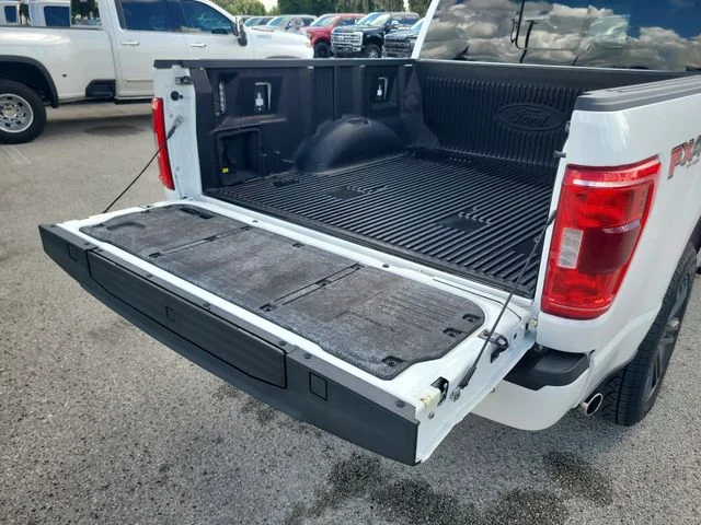 Used 2023 White Ford XLT image 10