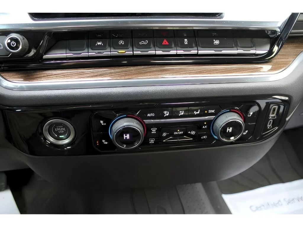 2023 Chevrolet Silverado 1500 LT - Photo 24