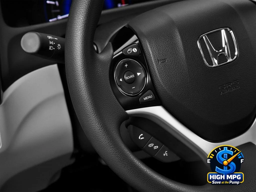 Used 2013 Silver Honda LX image 44
