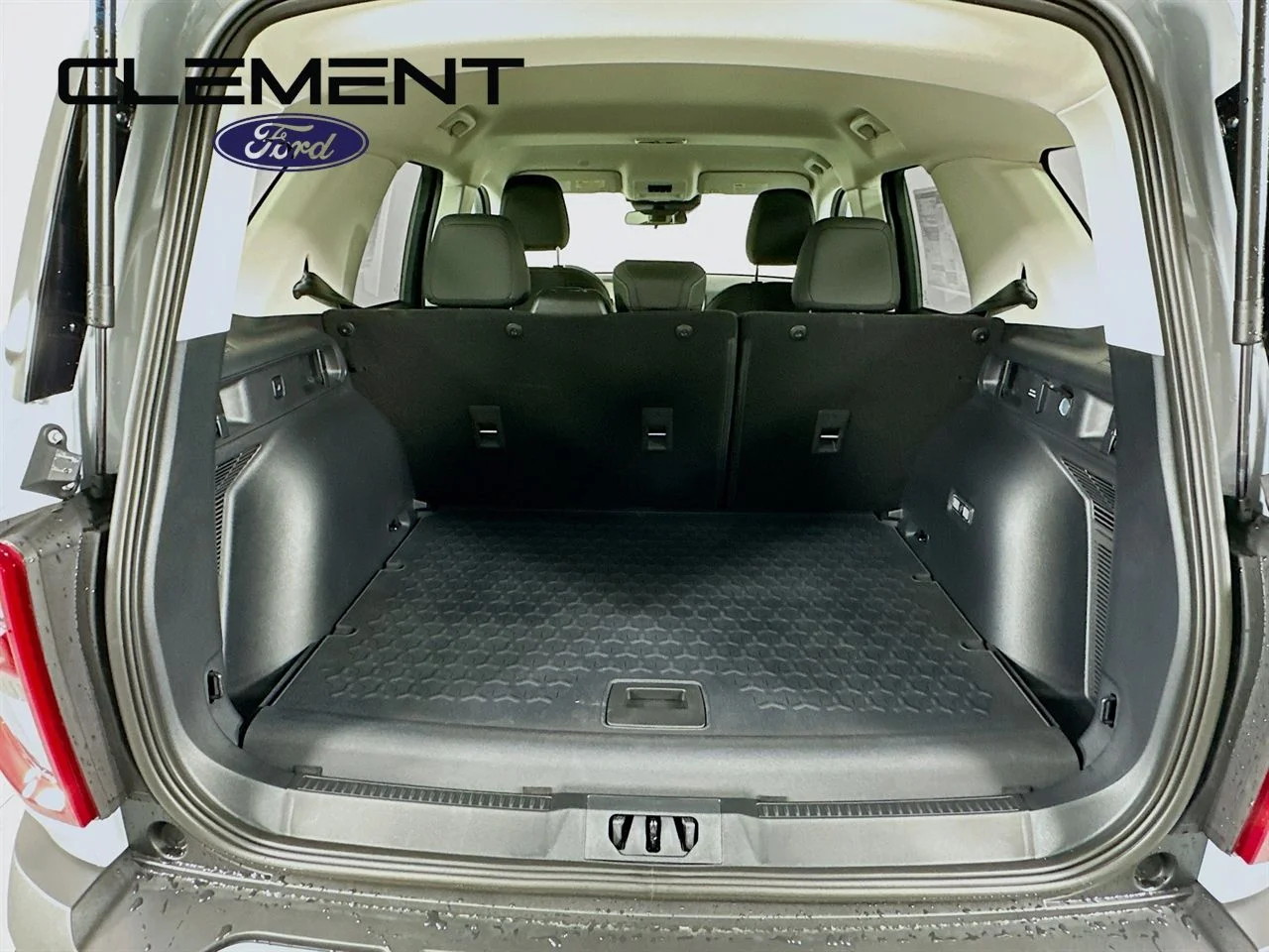 New 2026 Space White Metallic Ford Big Bend® image 33
