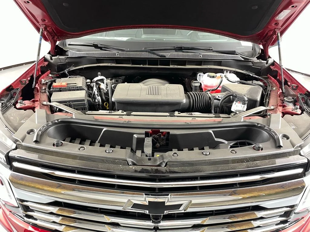 2025 Chevrolet Suburban Premier - Photo 31