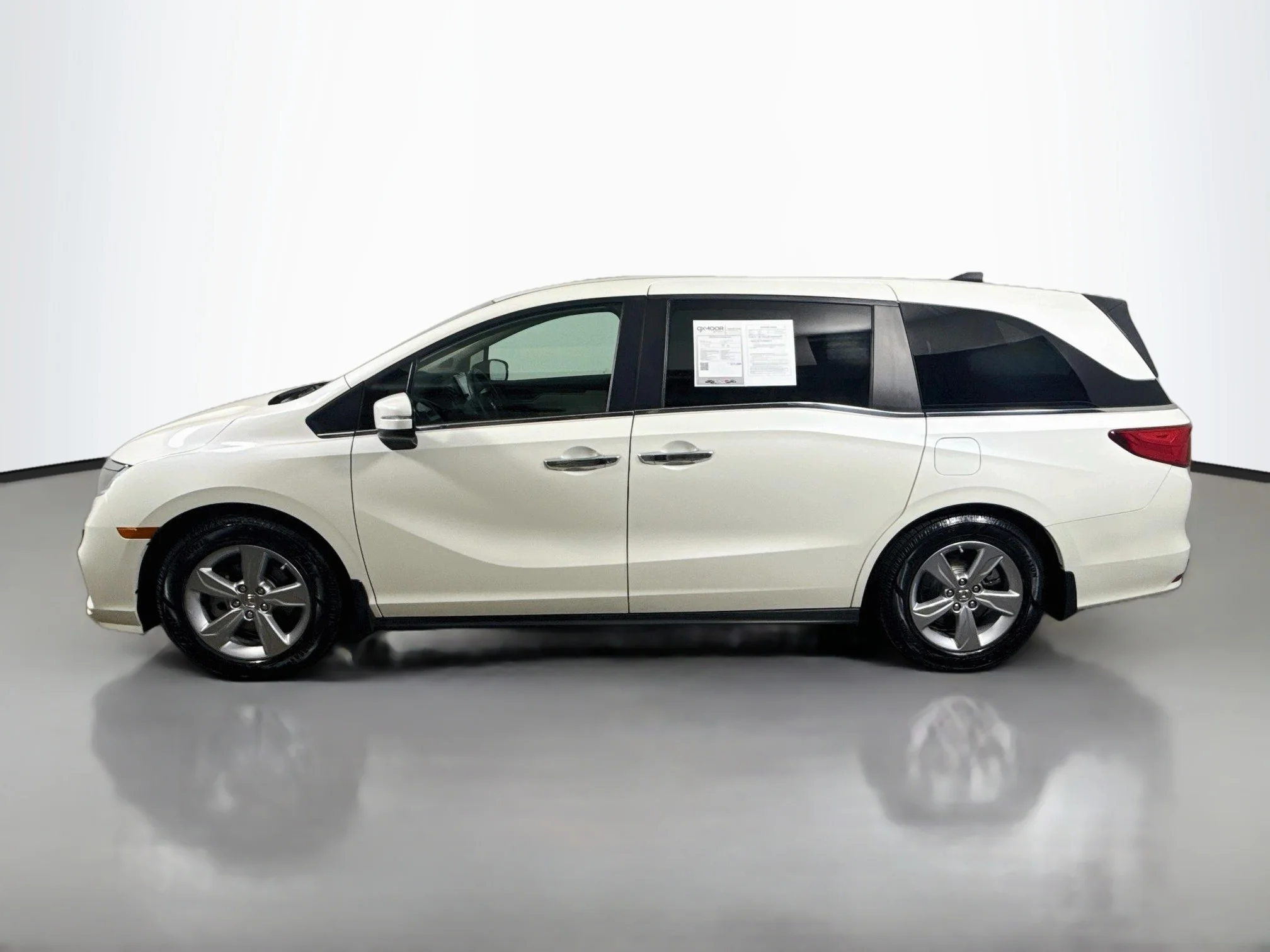 Used 2019 White Diamond Pearl Honda EX-L image 4