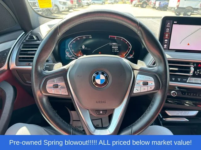 Used 2022 Black BMW sDrive30i image 33