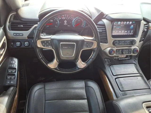 Used 2018 QUICKSILVER METALLIC GMC Denali image 4