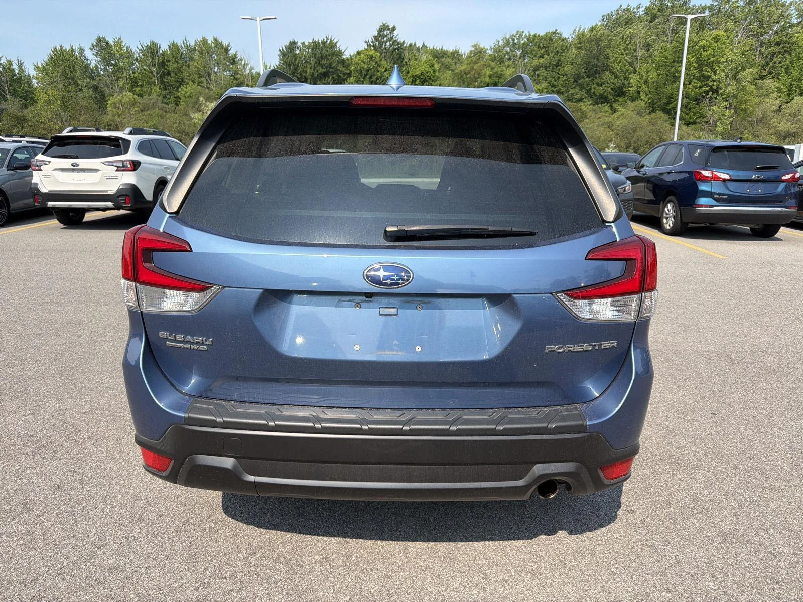 Used 2020 Horizon Blue Pearl Subaru Limited image 6