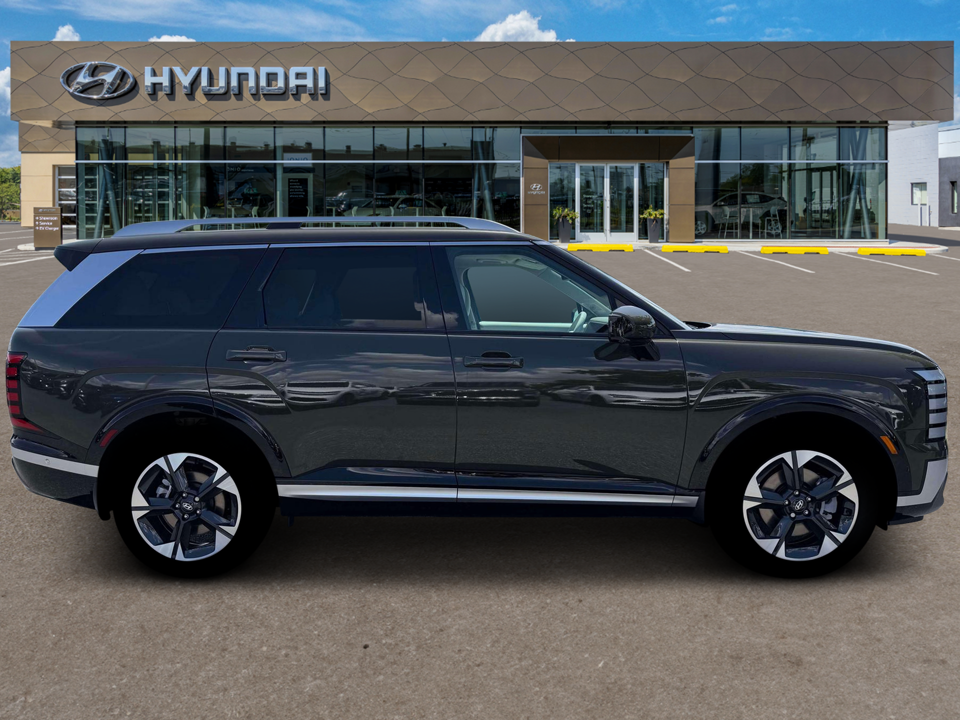 New 2026 Titan Green Hyundai Limited image 14